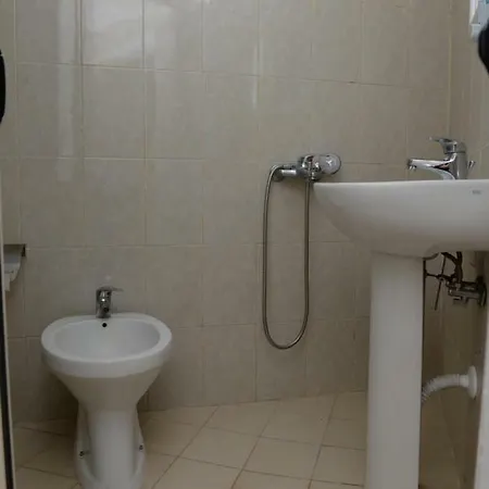 Taunus 4* Берат