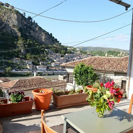 Guest house Taunus Berat